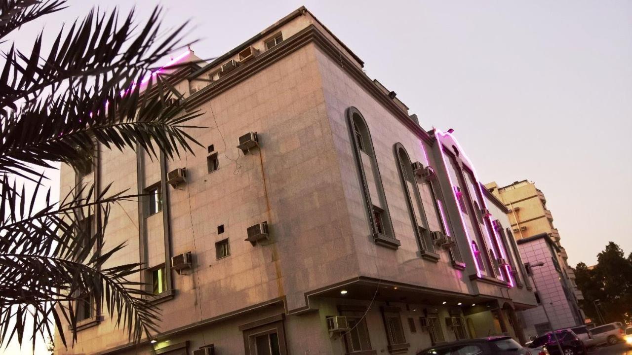 نزل تاج التحلية Jeddah Exterior photo